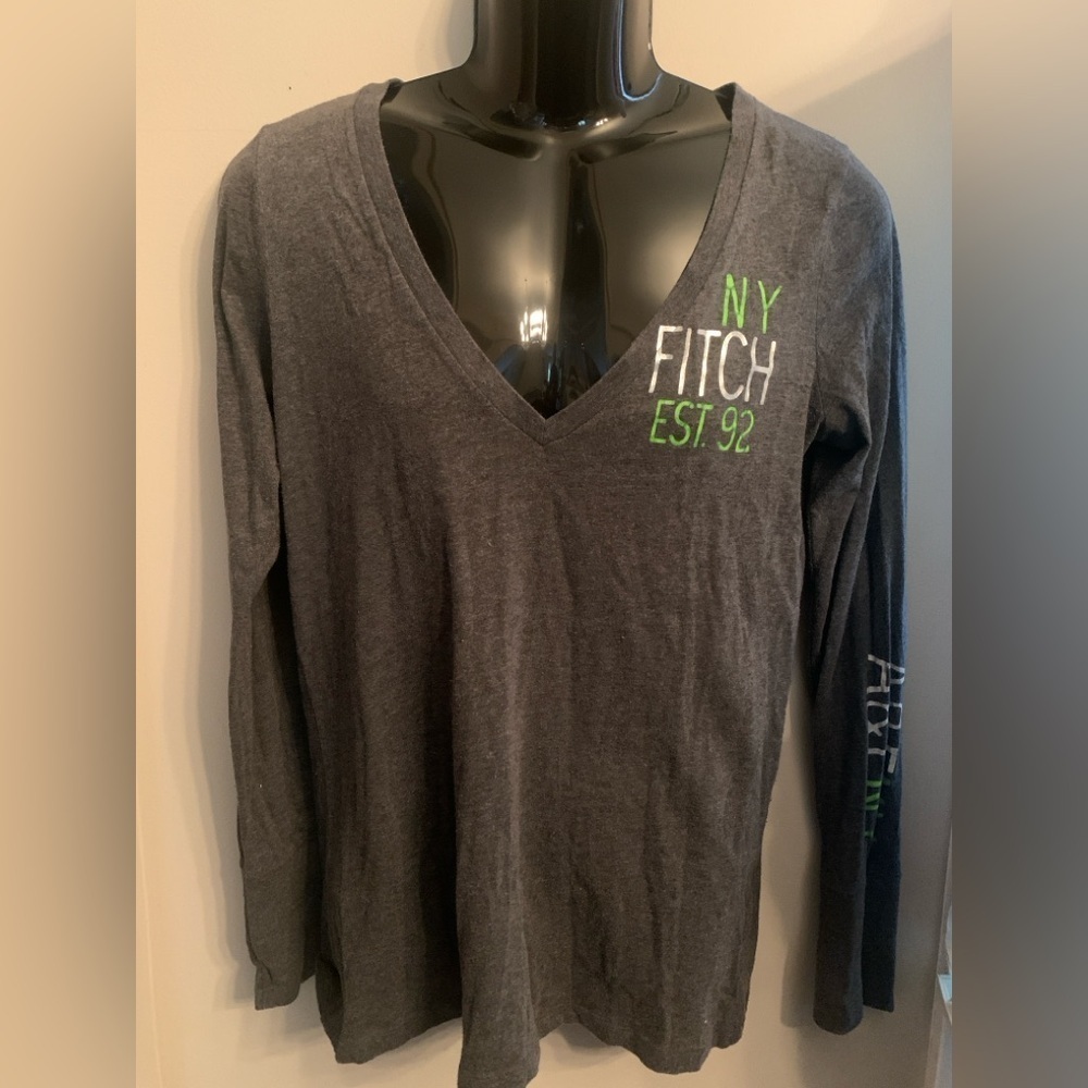Abercrombie & Fitch Large Gray Women’s Long Sleeve Shirt, Preloved, P2P 21
